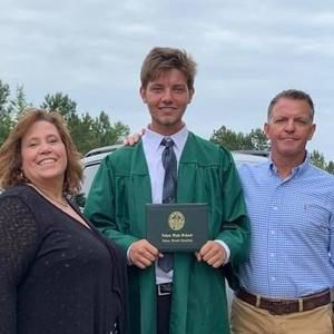 Meet your Posher, Wesley